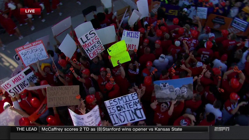 Illustration for article titled Kiffin's Krimson Korner: A GameDay Sign Roundup